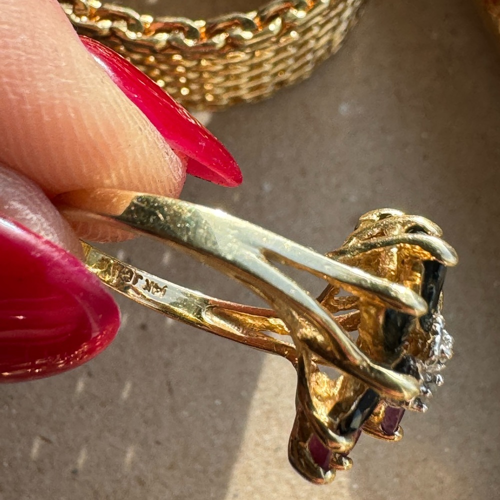 14K Yellow Gold, Pink and Blue Sapphires and Diamonds Ring 4.2g - Picture 3 of 14